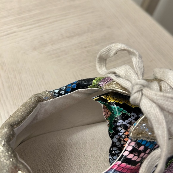 Golden Goose‎ look a like Sneakers. 10 inches long - Picture 8 of 8